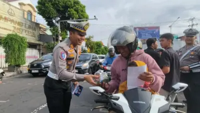 polantas-banyuwangi-gelar-kampanye-hingga-edukasi-keselamatan-dan-ketertiban-berlalu-lintas