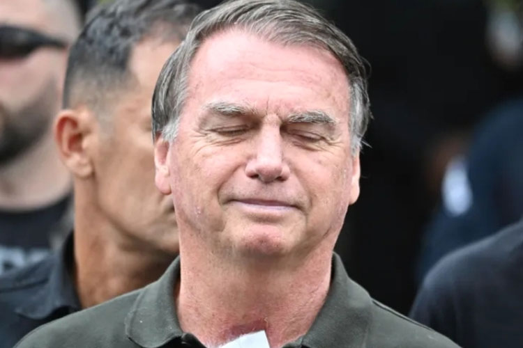 walau-sakit,-mantan-presiden-brasil-ditangkap-polisi-–-times-banyuwangi