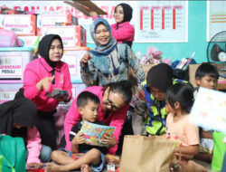 Ketua Umum Bhayangkari Kunjungi Korban Tanah Longsor Situkung Banjarnegara – TIMES Banyuwangi