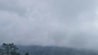 semeru-status-level-iv:-rekomendasi-pvmbg,-cuaca,-dan-dukungan-logistik-untuk-warga