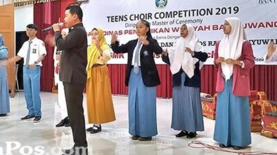 contoh-naskah-mc-upacara-hari-guru-nasional-2025:-tema-bergerak-bersama,-majukan-pendidikan-indonesia