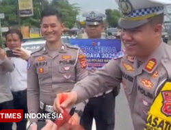 Operasi Zebra Lodaya 2025 di Banjar, Pengendara Patuh Dihadiahi Coklat dan Salak – TIMES Banyuwangi