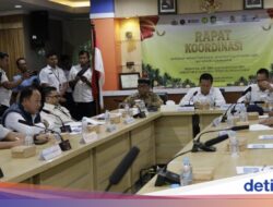 Kemenhub Siapkan Regulasi Antisipasi Lonjakan Nataru di Ketapang Banyuwangi