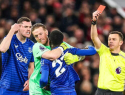 Pemain Everton Saling Bentrok: Moyes Santai, Amorim Ingin Pemain MU Tunjukkan Spirit yang Sama – TIMES Banyuwangi