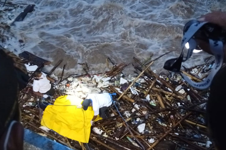 mayat-perempuan-tanpa-busana-ditemukan-di-pusaran-bendungan-blokagung-banyuwangi-–-times-banyuwangi