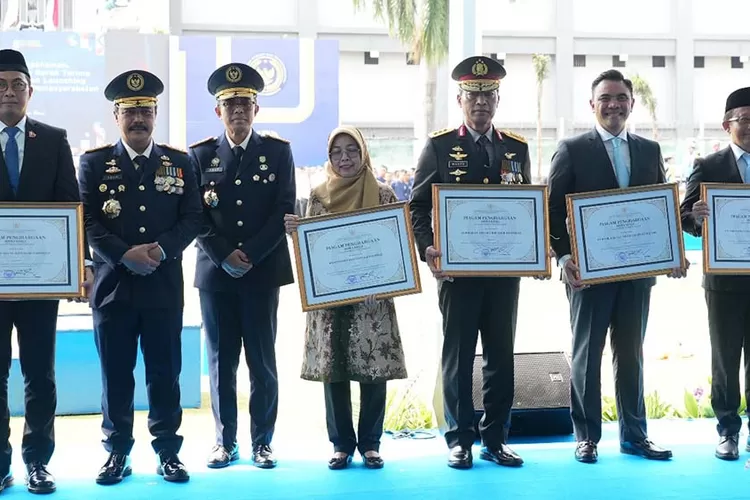 bri-raih-penghargaan-mitra-strategis-imipas,-perkuat-dukungan-digital-untuk-layanan-publik-nasional