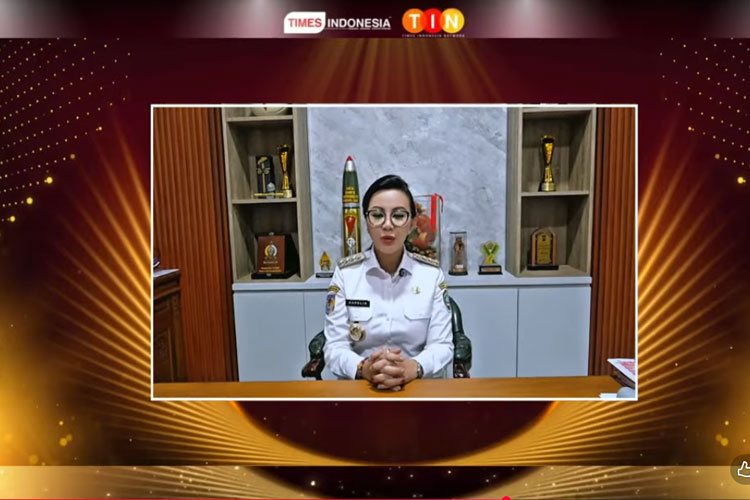 diganjar-penghargaan-prestisius-ati-2025,-bupati-karolin:-saya-dedikasikan-untuk-seluruh-perempuan-di-landak-–-times-banyuwangi