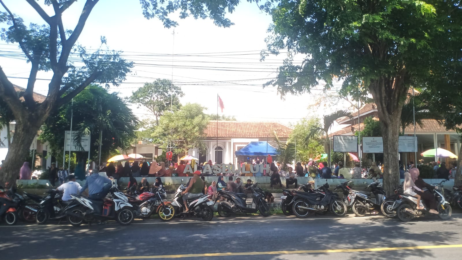 942-warga-alasbuluh-terima-blts-kesra,-penyaluran-berjalan-tertib