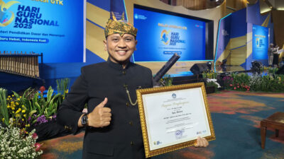 kepala-smkn-1-sudimoro-pacitan-indra-prastowo-sabet-juara-1-kepala-smk-transformatif-nasional-2025-–-times-banyuwangi