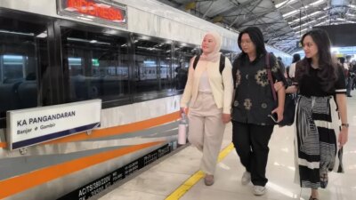 transformasi-transportasi-di-jawa-barat,-kolaborasi-kai-dan-pemprov-jabar-untuk-layanan-kereta-api-lebih-baik