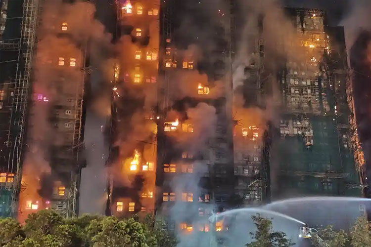 dua-wni-masuk-di-antara-94-korban-tewas-terbakarnya-apartemen-di-hong-kong-–-times-banyuwangi