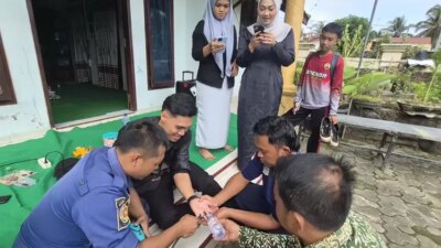 drama-cincin-tunangan-kesempitan,-sejoli-di-banyuwangi-minta-bantuan-damkar-selamatkan-jari