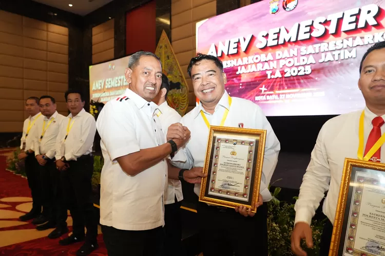 polresta-banyuwangi-raih-juara-ii-ditresnarkoba-polda-jatim-2025-berkat-kinerja-unggul