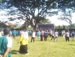 Jalan Sehat & Senam Bersama Meriahkan Puncak HUT PGRI ke-80 di Wongsorejo