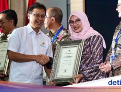 Banyuwangi Raih Penghargaan STBM & Swasti Saba dari Kemenkes