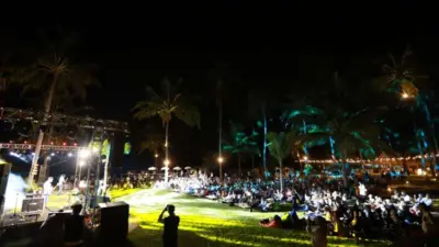 meiska-dan-donnie-sibarani-pukau-penonton-dalam-konser-musik-seamphony