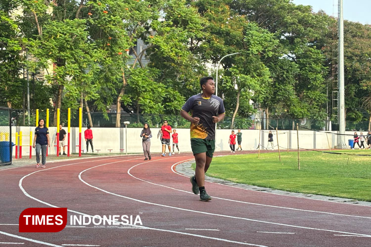 tetap-bugar,-kulit-pun-sehat:-tips-olahraga-tanpa-masalah-kulit-ala-dermatolog-–-times-banyuwangi