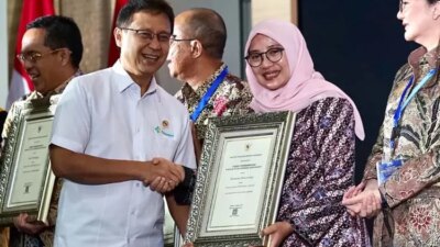banyuwangi-raih-predikat-kota-sehat-nasional,-sukses-torehkan-dua-penghargaan-dari-kemenkes