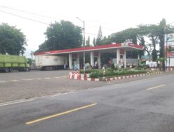 SPBU Fasilitasi Parkir Pengunjung Pengajian “ Alasrejo Bersholawat “