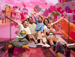 Keseruan Baru di Jawa Timur Park 1, Metaverse Glass Theaater – TIMES Banyuwangi