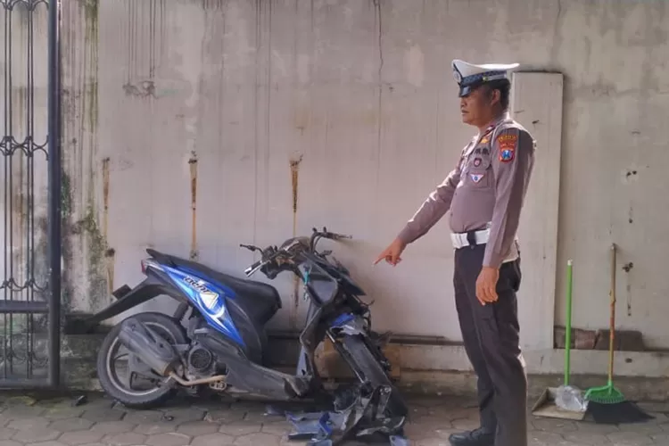 remaja-bangorejo-tewas-usai-tabrakan-dengan-dump-truk-di-tegalsari-banyuwangi