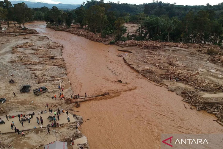 pemerintah-siapkan-skema-rehabilitasi-dan-rekonstruksi-pasca-banjir-di-sumatera-–-times-banyuwangi