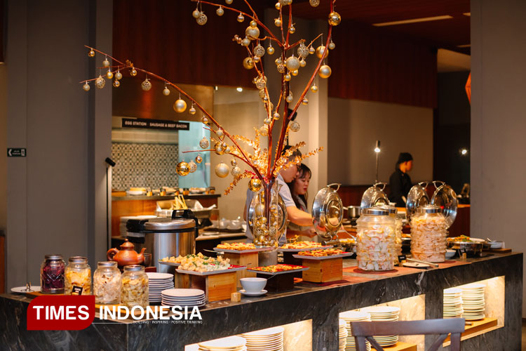 saturday-brunch,-makan-siang-sepuasnya-dengan-menu-asia-di-kokoon-hotel-banyuwangi-–-times-banyuwangi