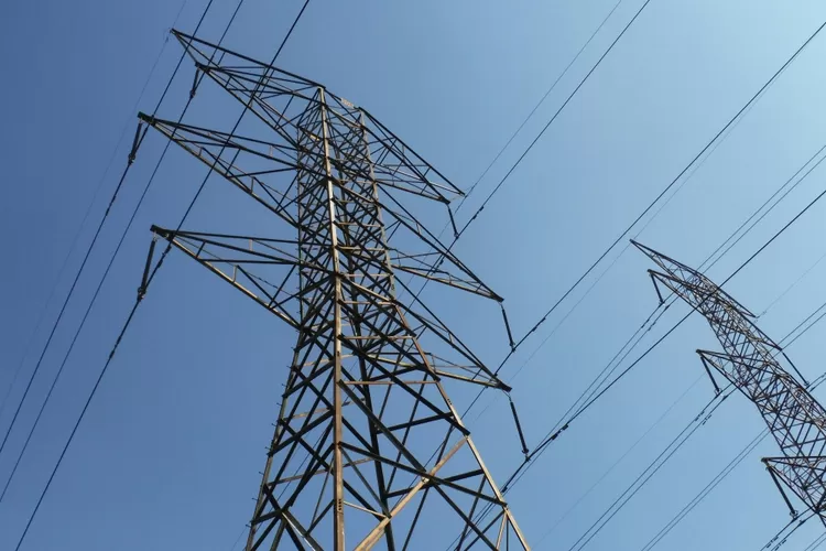 cara-mudah-cek-tagihan-listrik-2025:-pln-mobile,-website,-whatsapp,-dan-marketplace