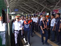 Kesiapan Angkutan Kereta Api Nataru, KAI Tingkatkan Infrastruktur dan Tambah Jutaan Tiket