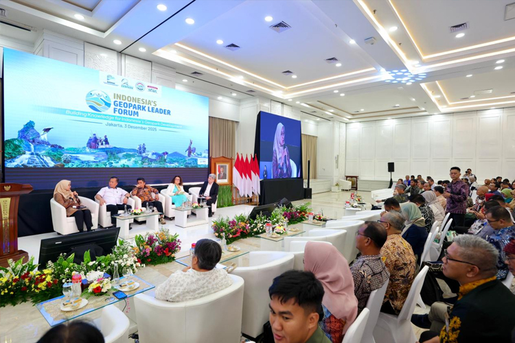 banyuwangi-jadi-role-model,-bappenas–kemendagri-akui-keberhasilan-geopark-ijen-–-times-banyuwangi