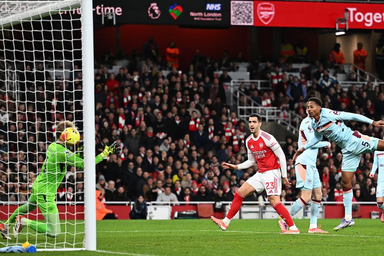 jinakkan-brentford-2-0,-arsenal-mantap-di-puncak-dengan-keunggulan-5-poin-–-times-banyuwangi