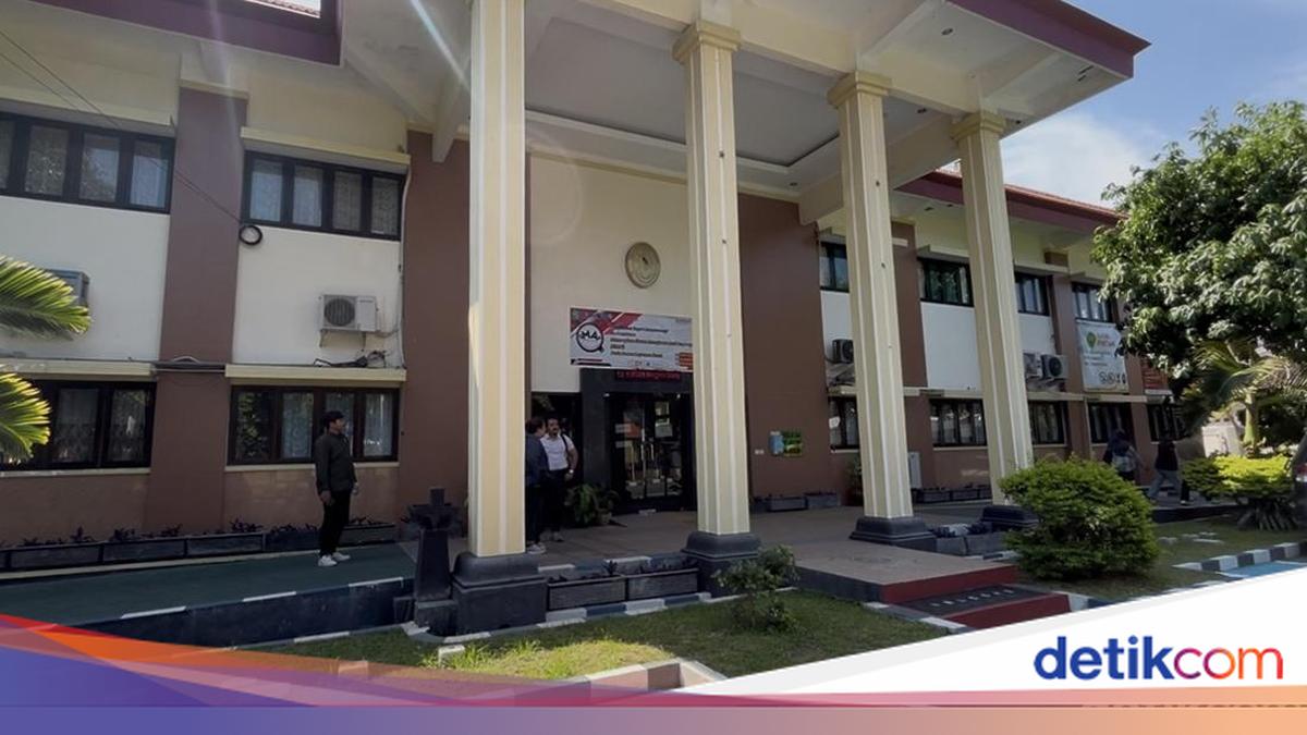 terdakwa-pembunuhan-dan-pemerkosaan-siswi-mi-banyuwang-divonis-5-tahun