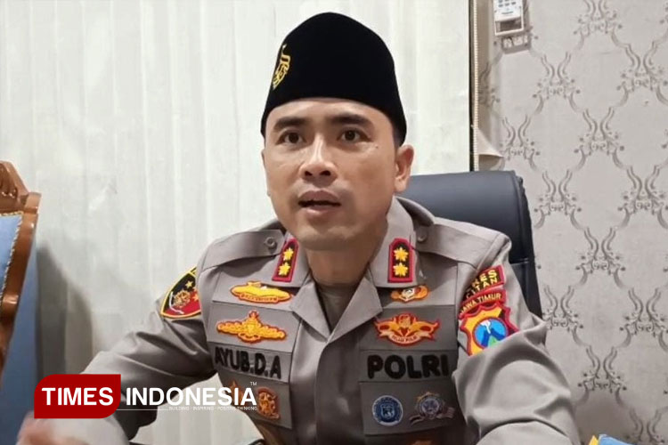 drama-cek-rp3-miliar,-mbah-tarman-akhirnya-masuk-sel-polres-pacitan-–-times-banyuwangi
