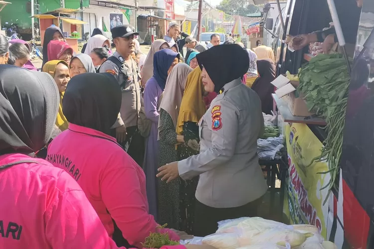 polresta-banyuwangi-gelar-mayur-kamtibmas,-upaya-perkuat-pelayanan-publik-di-songgon