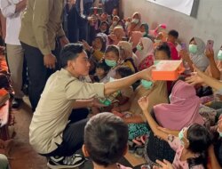 Wapres Gibran Tinjau Lokasi Banjir Bandang di Tapanuli Selatan, Pastikan Distribusi Bantuan Dasar Berjalan Lancar