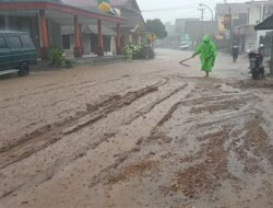 Banjir Bandang Terjang Kota Batu, 15 Warga Hanyut dan 5 Desa Terdampak; BPBD Kerahkan Tim SAR