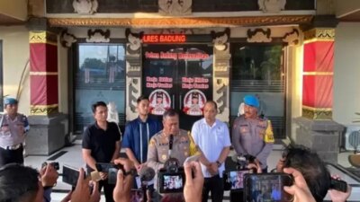 polres-badung-gerebek-studio-konten-dewasa-di-bali:-18-wna-diamankan,-aktris-hot-inggris-ikut-terjaring