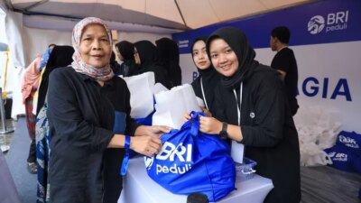 perkuat-komitmen-keberlanjutan,-bri-gelar-aksi-tanam-pohon-dan-ajak-masyarakat-peduli-lingkungan