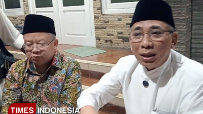 gus-yahya-terharu-usai-bertemu-kiai-sepuh-di-tebuireng-–-times-banyuwangi