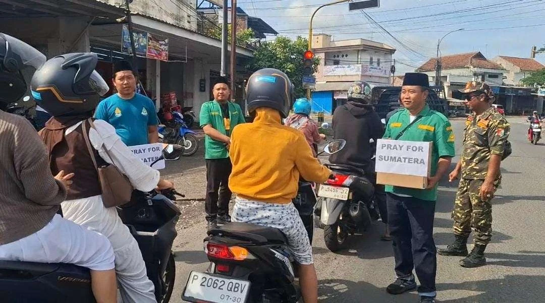 ansor-banyuwangi-galang-bantuan-untuk-korban-bencana-di-aceh-dan-sumatera