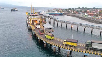 antisipasi-kepadatan-nataru,-asdp-terapkan-geofencing-cegah-calo-tiket-di-pelabuhan-ketapang-banyuwangi