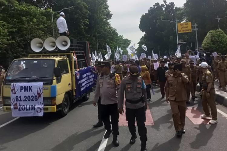 jakarta-pusat-siaga:-2.155-personel-gabungan-dikerahkan-untuk-kawal-demo-apdesi-di-monas