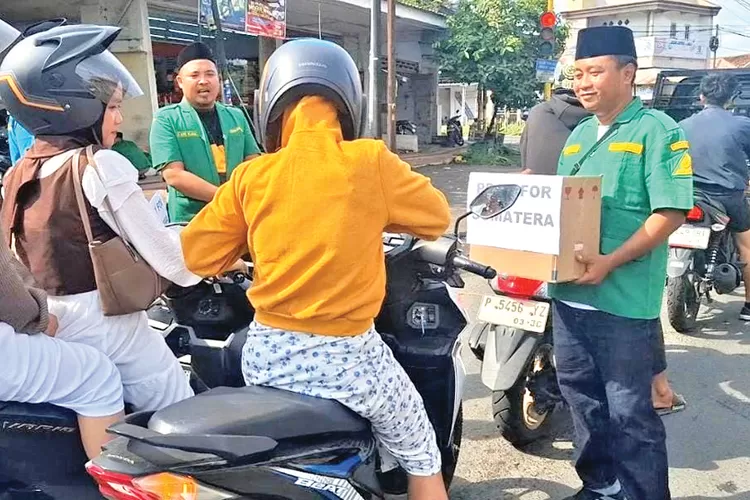 ansor-cluring-galang-dana-untuk-korban-banjir-aceh-dan-sumatera,-terkumpul-rp-6-juta