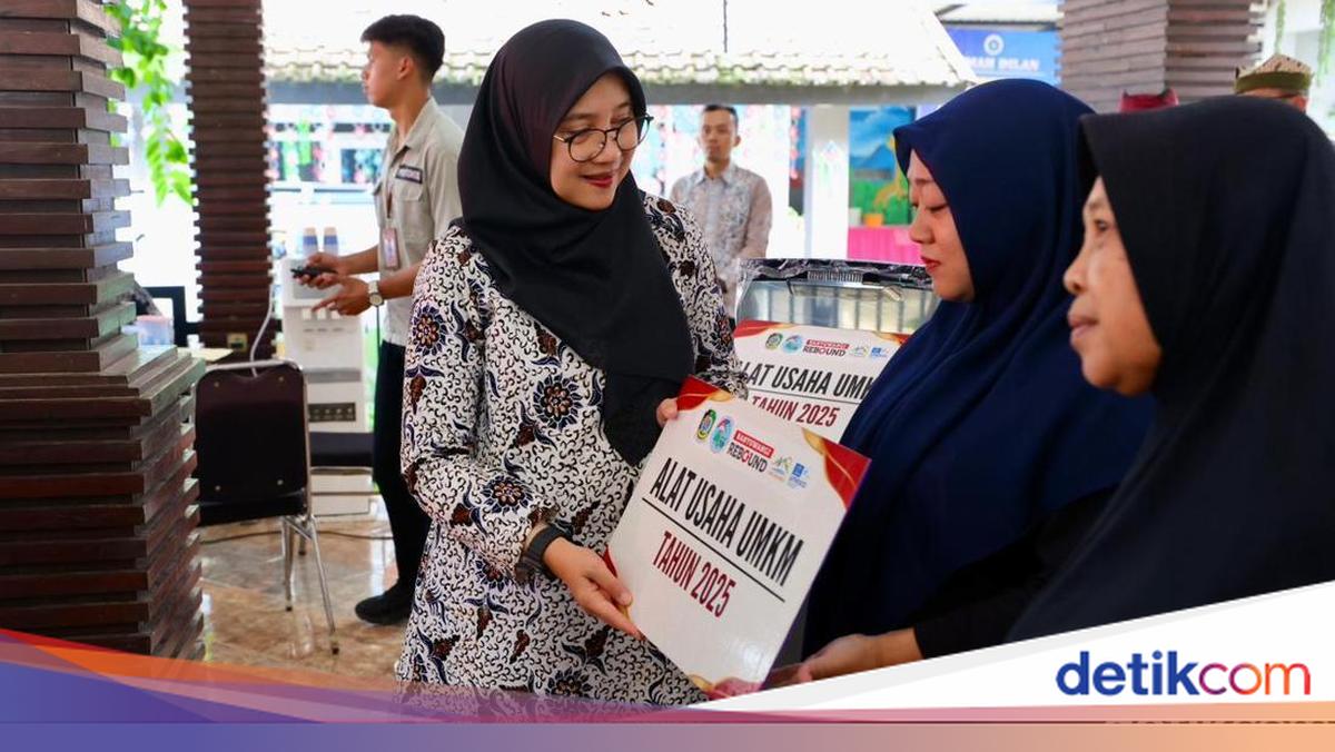 110-desa-di-banyuwangi-pernah-jadi-kantor-bupati-ipuk-fiestiandani