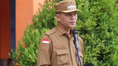 pergi-umrah-saat-bencana,-mirwan-ms-terancam-dicopot,-ini-mekanisme-hukumnya