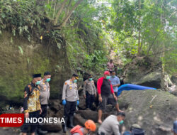 Pemecah Batu Hanyut di Sungai Badeng Banyuwangi Ditemukan Terkubur Pasir – TIMES Banyuwangi