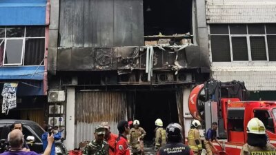 fakta-lengkap-kebakaran-terra-drone-kemayoran,-akses-evakuasi-minim,-22-korban-tewas