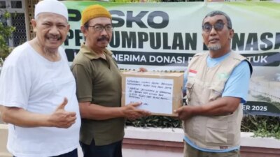 paguyuban-alumni-haji-2024-kbihu-sabilillah-banyuwangi-salurkan-bantuan-untuk-korban-bencana-di-sumatera