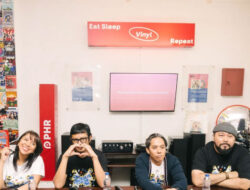 Rayakan 25 Tahun, Mocca Rilis Vinyl Edisi Zoetrope Pertama di Indonesia – TIMES Banyuwangi