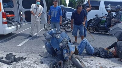 kecelakaan-beruntun-di-depan-el-hotel-banyuwangi,-tiga-kendaraan-terlibat-dan-beberapa-korban-luka
